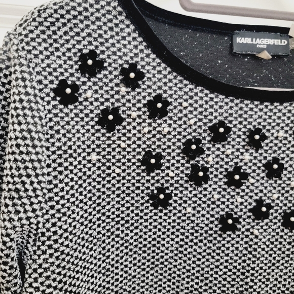 KARL LAGERFELD PARIS Tweed pearl and floral necklace details sweater - Picture 3 of 10